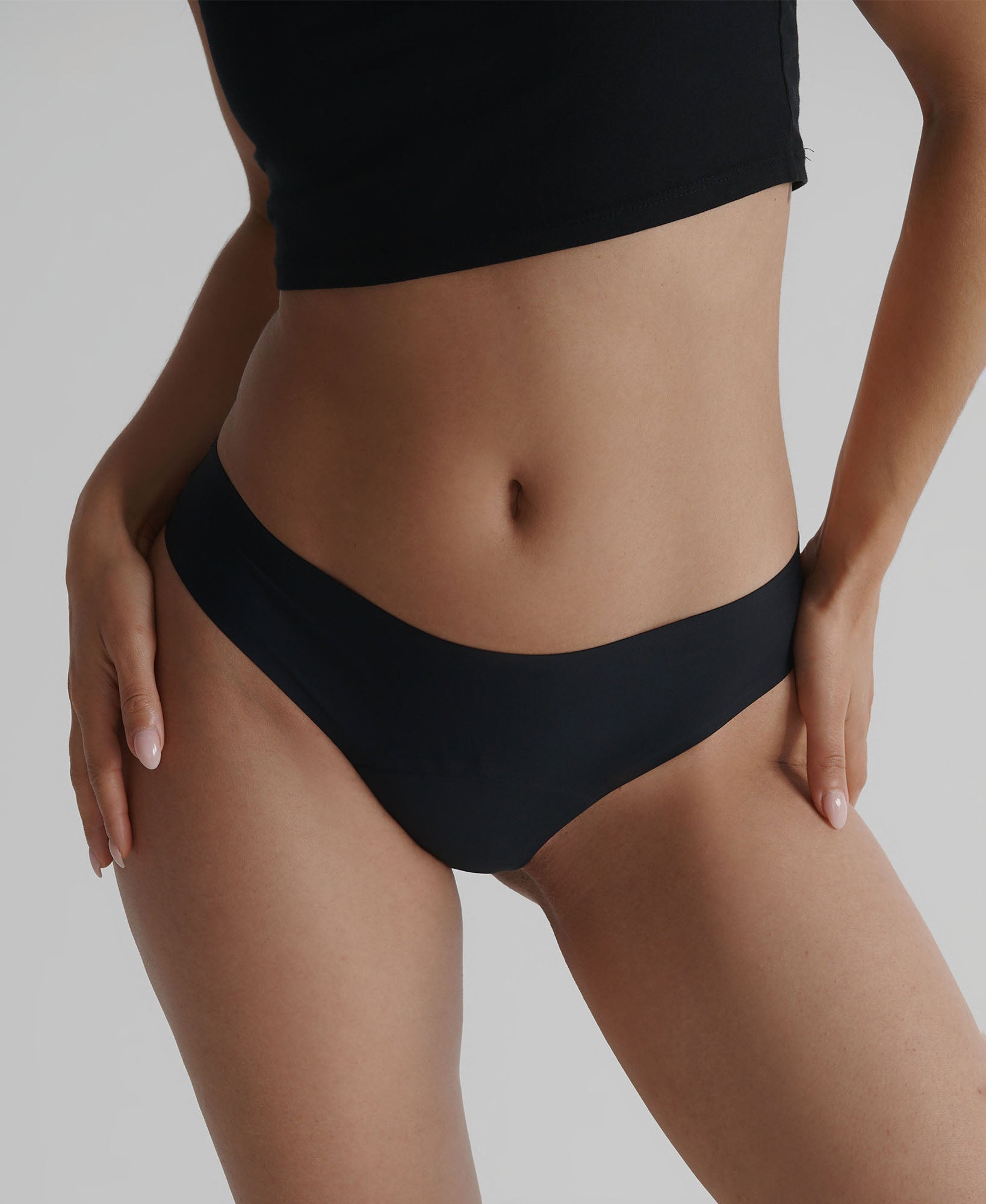 Seamless Leak-Proof Thong - Light Absorption