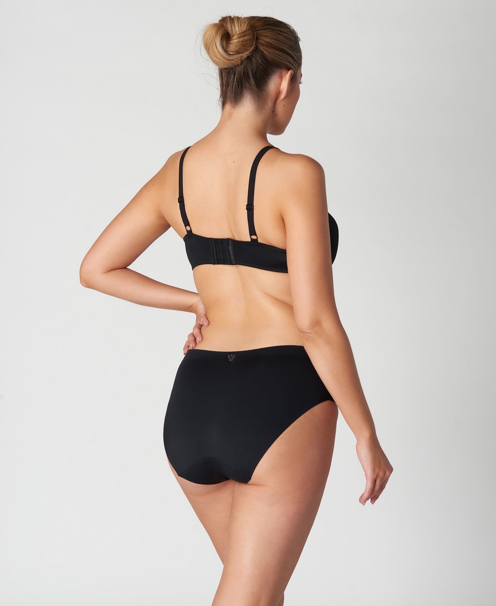 Seamless Leak-Proof Bikini for Maternity/Postpartum